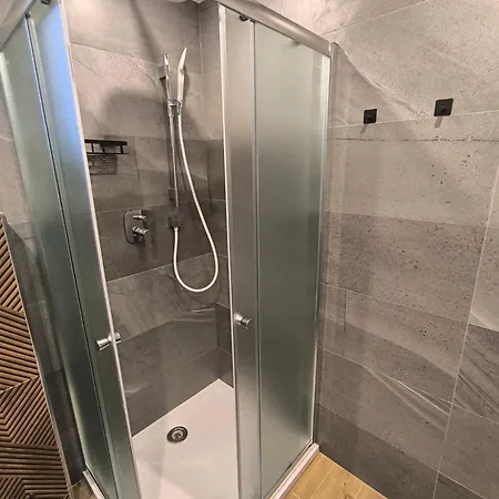 Tiny House Stribrnice *